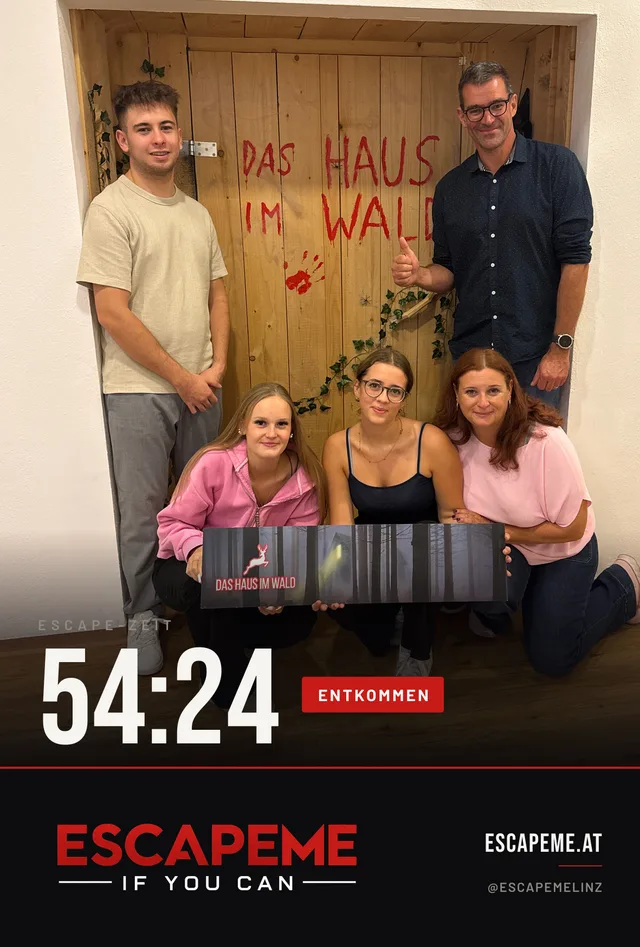 Team nach dem Escape Room bei EscapeMe Linz