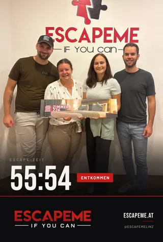 Team nach dem Escape Room bei EscapeMe Linz